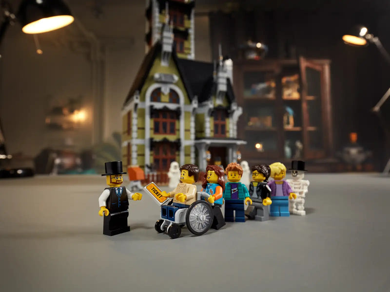 Lego haunted house online elevator