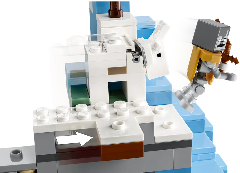 LEGO® Minecraft® The Frozen Peaks (21243)