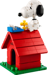 LEGO® Ideas Peanuts: Snoopy’s Doghouse (21368)