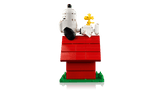 LEGO® Ideas Peanuts: Snoopy’s Doghouse (21368)