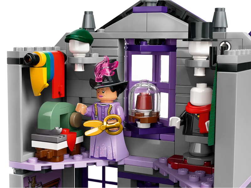 LEGO® Harry Potter™ Diagon Alley™ Ollivanders™ & Madam Malkin's Robes (76439)