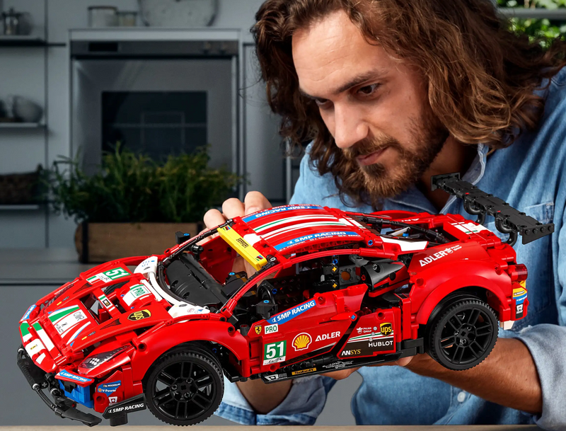 LEGO® Technic™ 42125 Ferrari 488 GTE “AF Corse #51”