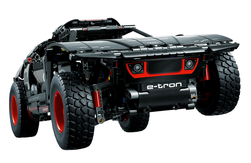 LEGO® 42160 Technic™ Audi RS Q e-tron