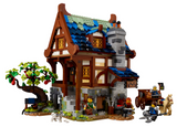 LEGO® Ideas 21325 Medieval Blacksmith